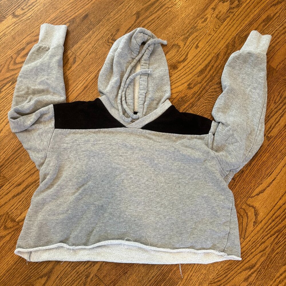 Wesley Cropped Sweatshirt
